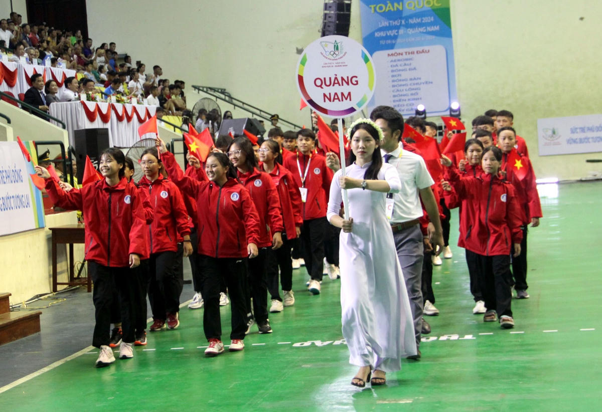khai-mac-3-356a8842da108c09eef3a79133bcb8c2.jpg