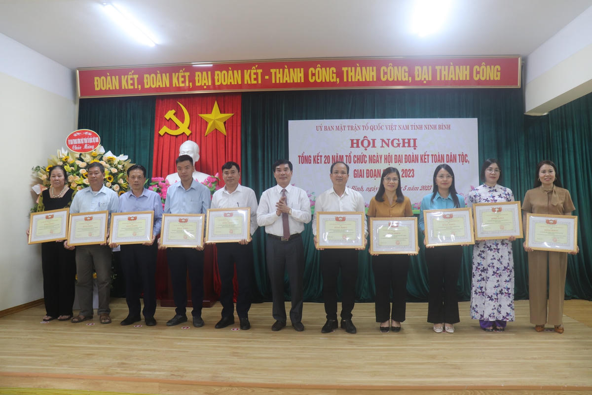 Tổng kết 20 năm Ngày hội Đại đoàn kết toàn dân tộc tại Ninh Bình