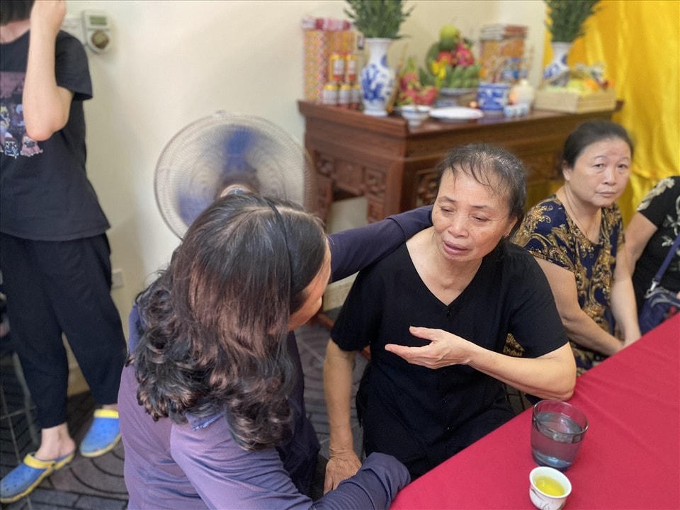 Mẹ của Thượng tá Đặng Anh Quân.