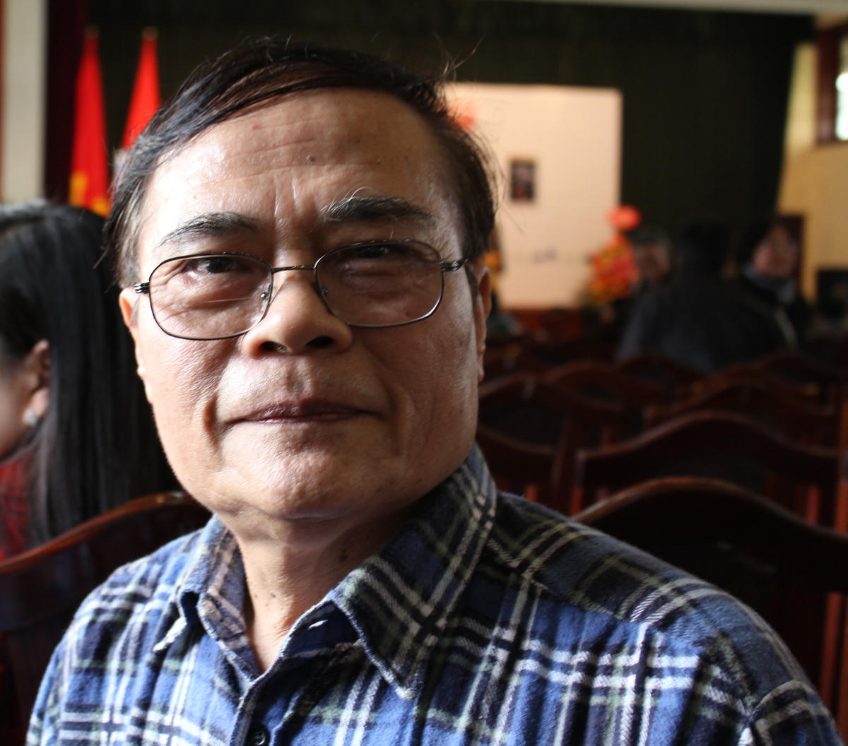 Nhà thơ Anh Ngọc. Ảnh: Thư Hoàng.  
