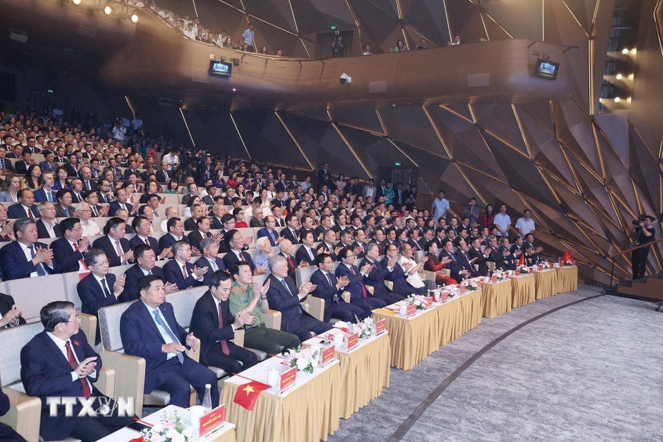 Tổng Bí thư Tô Lâm và các đại biểu dự Lễ kỷ niệm. (Ảnh: Thống Nhất/TTXVN)