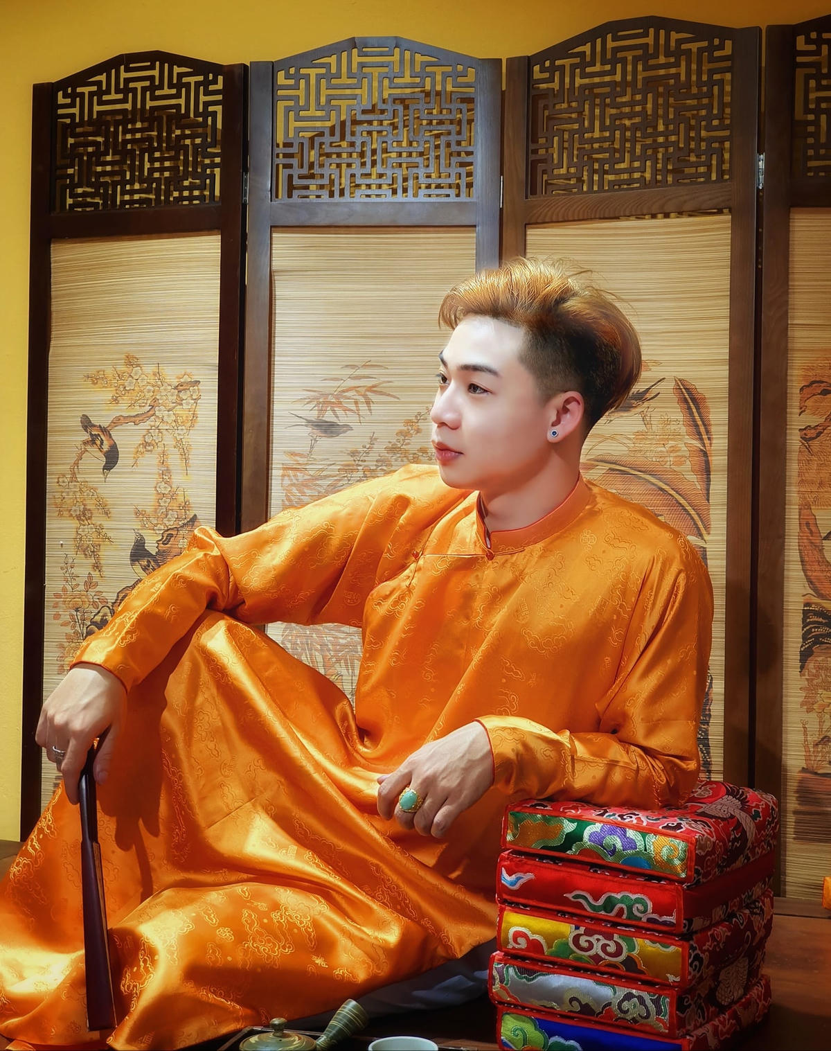 Gặp khó khăn, Đức Lộc tìm cách khắc phục, Đức Lộc  vừa học, vừa làm, vừa khám phá. Ảnh: FBNV. 