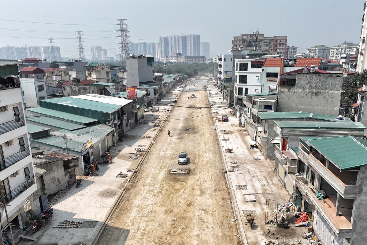 Dự án xây dựng đường nối khu đô thị Đồng Tàu - Tam Trinh tại quận Hoàng Mai, Hà Nội có chiều dài 1,9 km, mặt cắt ngang 30m với 4 làn đường. Tổng mức đầu tư cho tuyến đường dài gần 2km này là 500 tỷ đồng.