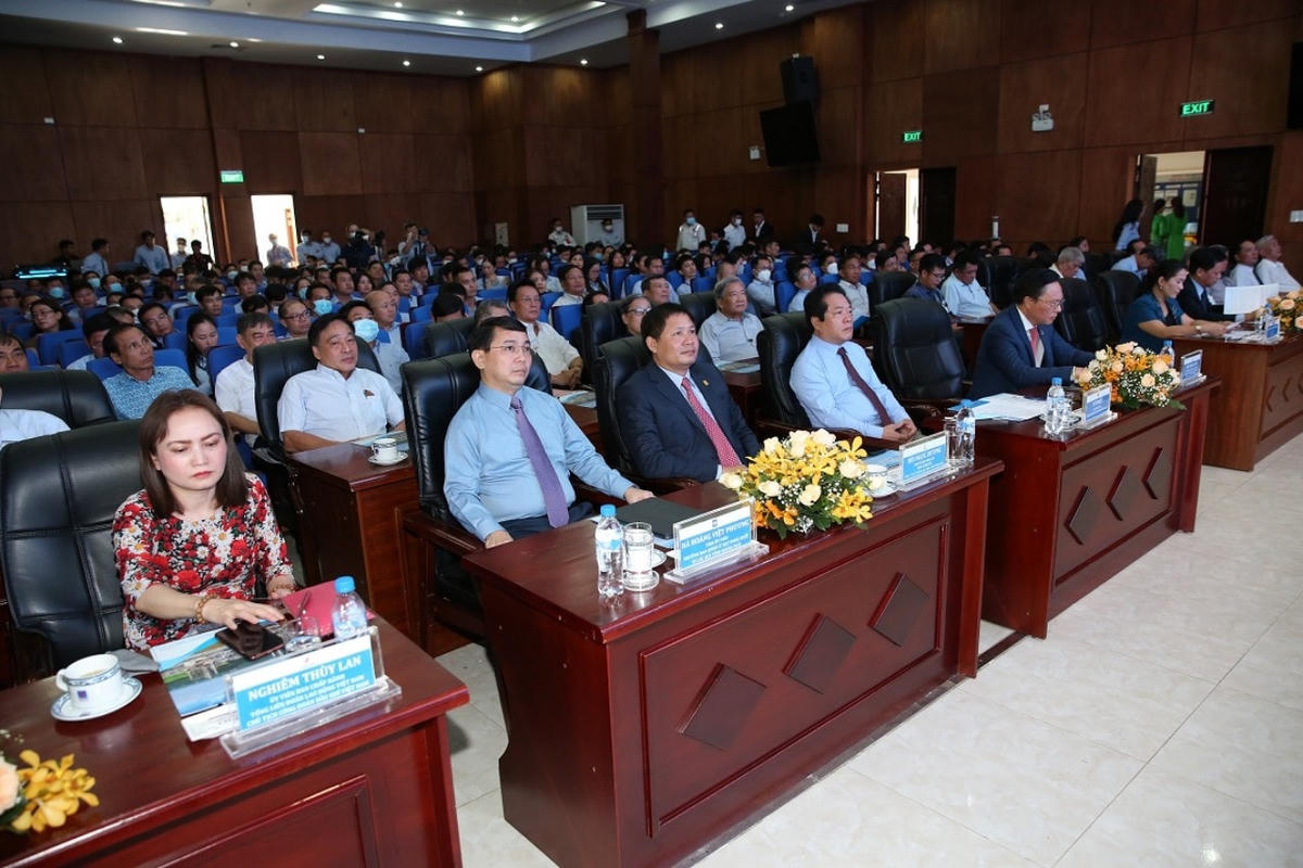 Công ty BSR long trọng tổ chức Lễ mít tinh chào mừng kỷ niệm 25 năm Ngày truyền thống BSR.