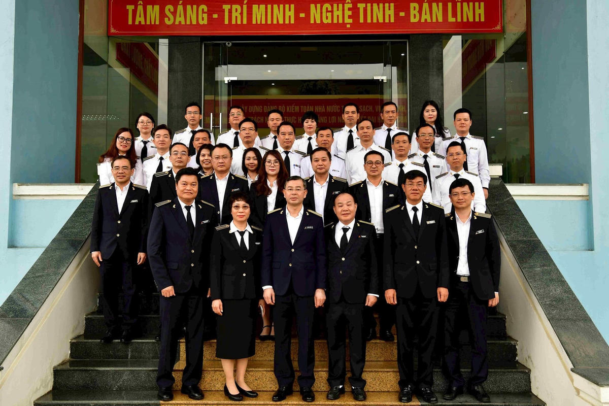 kt.jpg