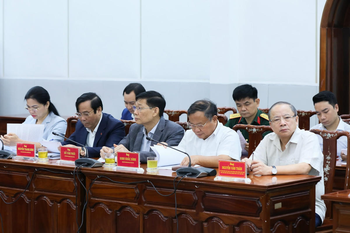 Các đại biểu dự Hội nghị.