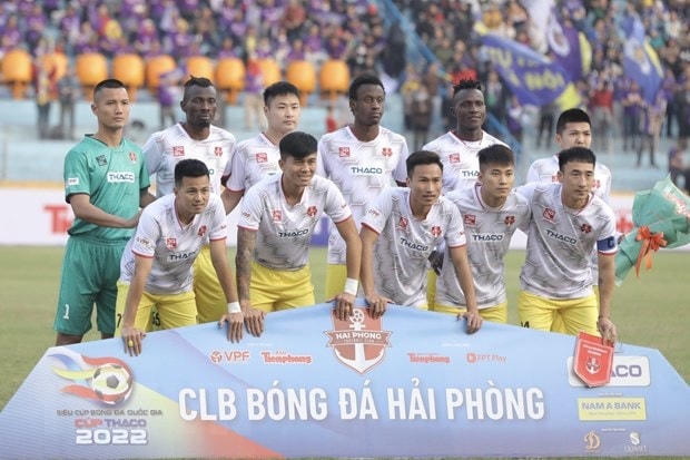 Đội hình ra sân của Hải Phòng. Ảnh: TTXVN.