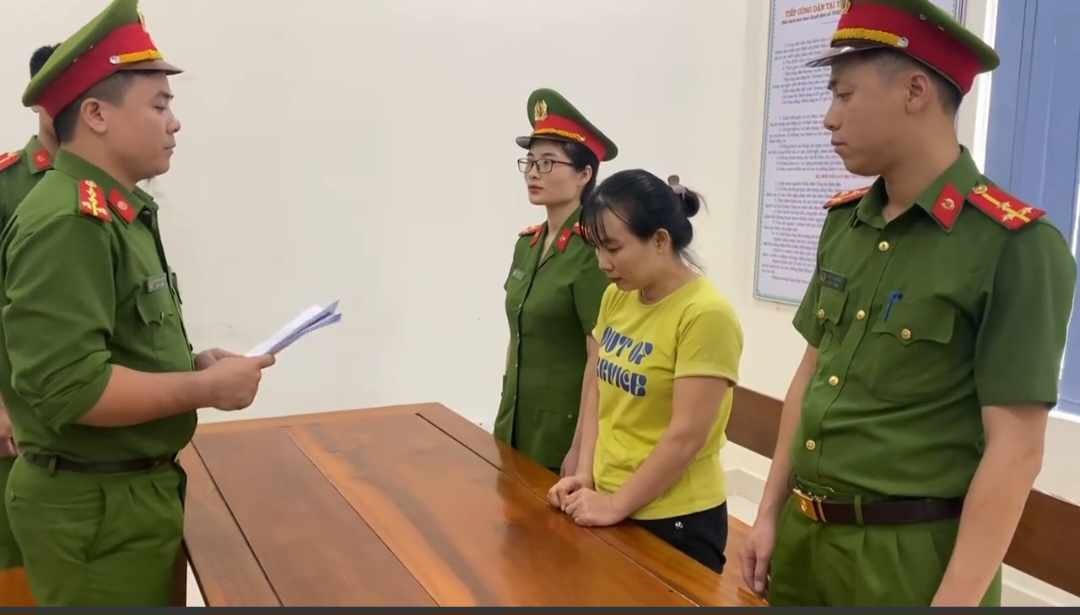 Cơ quan công an khởi tố vụ án, khởi tố bị can đối với Hoàng Thị Thảo.