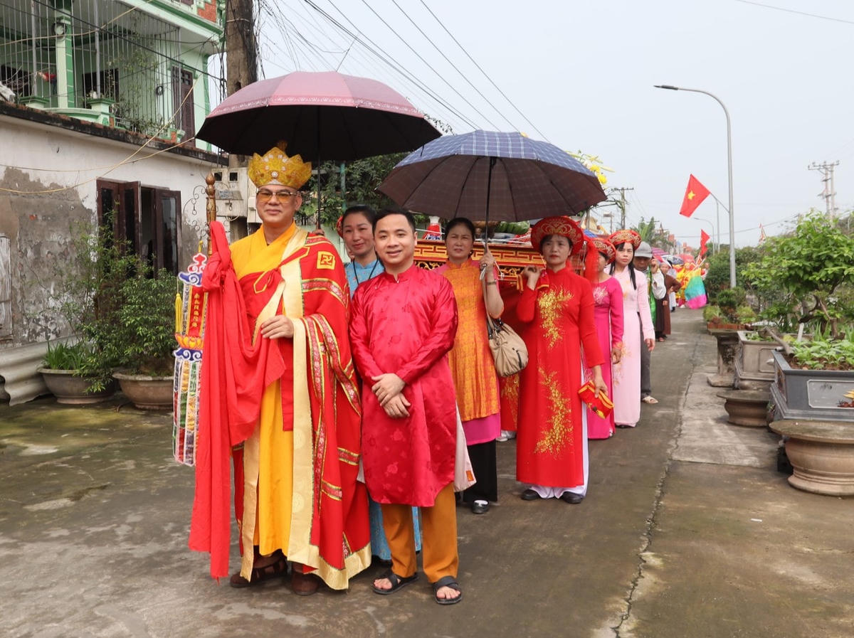 [ẢNH] Nam Định: Hội làng tưởng nhớ ‘Tứ tổ khai sáng’, ‘Cửu tộc khai cơ’