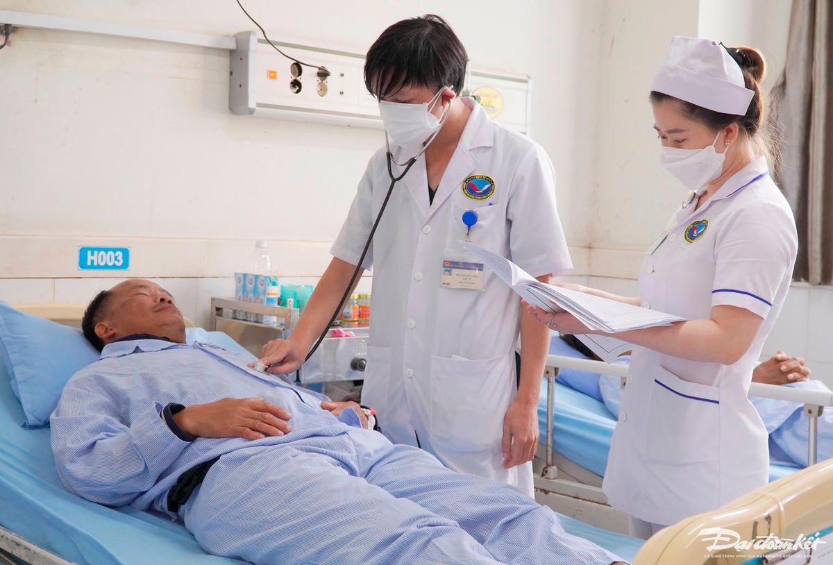 W_ngo-doc-1.jpg
