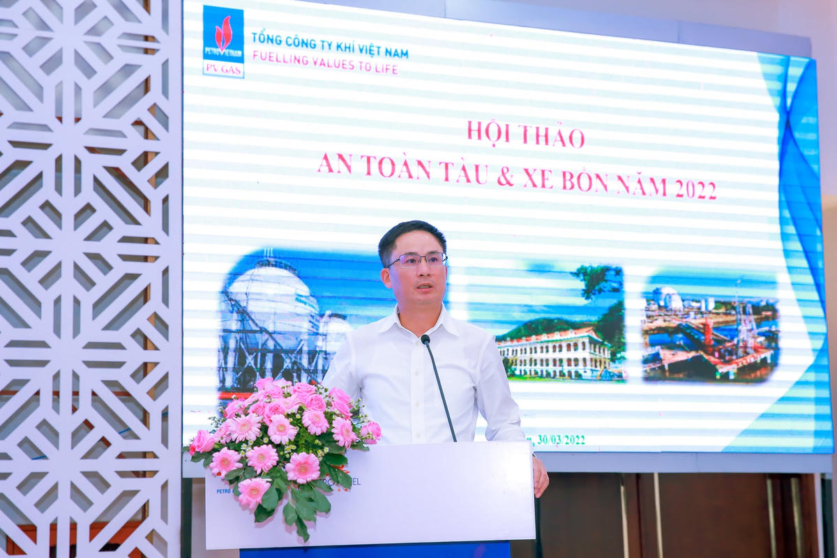 Hội thảo vận hành kho cảng được tổ chức với nhiều bên tham gia.