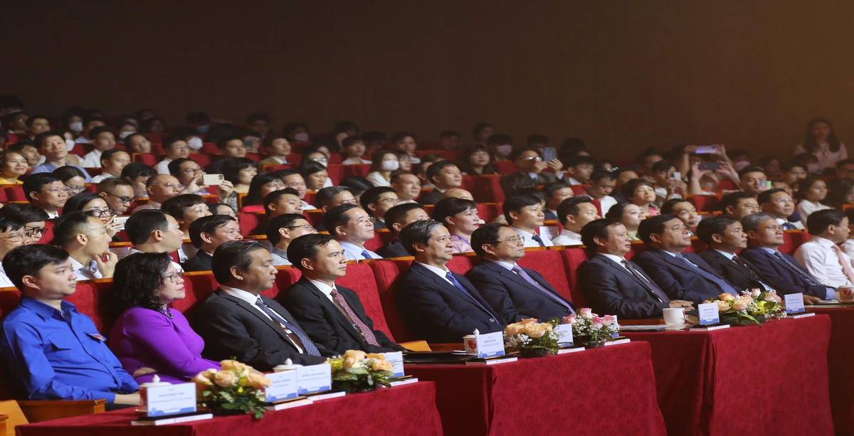 Thủ tướng Chính phủ Phạm Minh Chính và các đại biểu dự Lễ khai mạc Ngày hội khởi nghiệp quốc gia của học sinh, sinh viên lần thứ V.
