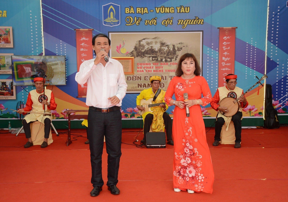 Lần đầu trình diễn di sản văn hóa phi vật thể được UNESCO ghi danh&nbsp;quy mô quốc gia