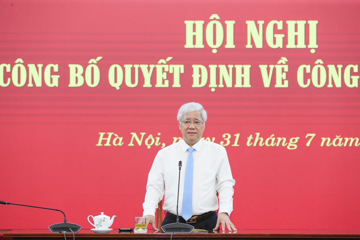 Bí thư Trung ương Đảng, Bí thư Đảng đoàn, Chủ tịch UBTƯ MTTQ Việt Nam Đỗ Văn Chiến phát biểu tại Hội nghị. Ảnh: Quang Vinh.