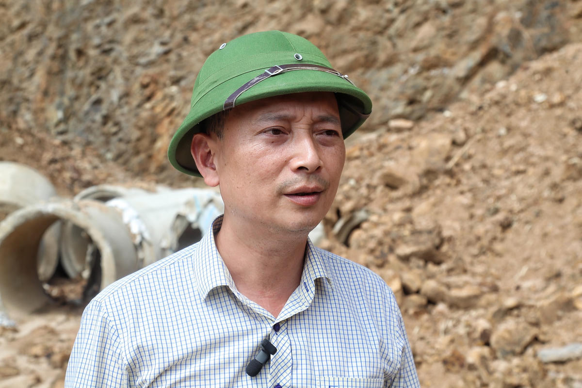 Ông Vũ ngọc Khoa, chuyên viên phòng điều hành dự án 5, Ban QLDA 2 phụ trách gói thầu số 6, dự án kết nối giao thông các tỉnh miền núi phía Bắc cho hay, dự án gồm 11 gói thầu hiện nay đã được triển khai đồng loạt. Riêng trên địa bàn tỉnh lai châu sẽ gồm 5 gói thầu (4,5,6,7,8). Đây là một dự án rất quan trọng đối với tỉnh Lai Châu, Lào Cai, Yên Bái.
