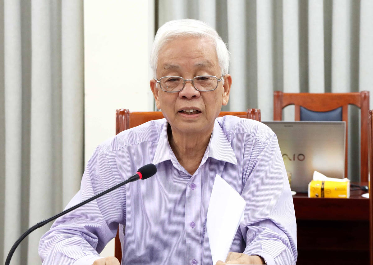 Các chuyên gia, nhà nghiên cứu tham gia đóng góp ý kiến tại Hội thảo.