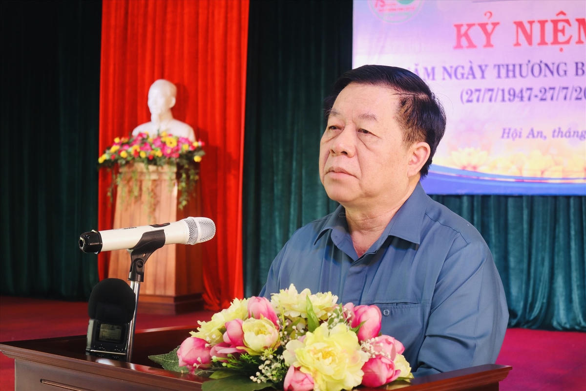 Trưởng Ban Tuyên giáo Trung ương Nguyễn Trọng Nghĩa phát biểu tại buổi đến thăm.