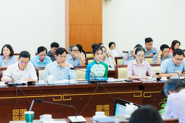 Các đại biểu tại hội nghị