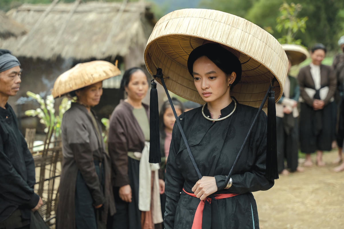 Diễn viên Kaity Nguyễn vào vai Linh trong phim “Người vợ cuối cùng”.  