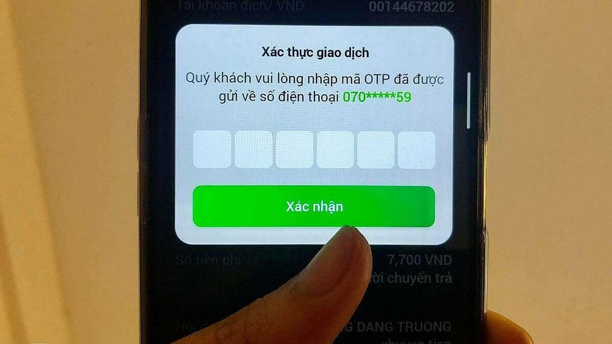 Nếu mã OTP được cung cấp cho người khác, tính bảo mật sẽ không được đảm bảo, các lợi ích không được đảm bảo. Ảnh minh hoạ
