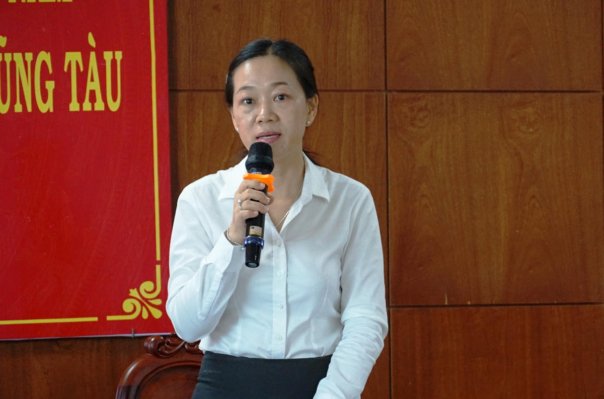 Đại diện cụm trưởng cụm thi đua Đông Nam bộ phát biểu tại buổi kiểm tra. Ảnh: Mạnh Thìn.