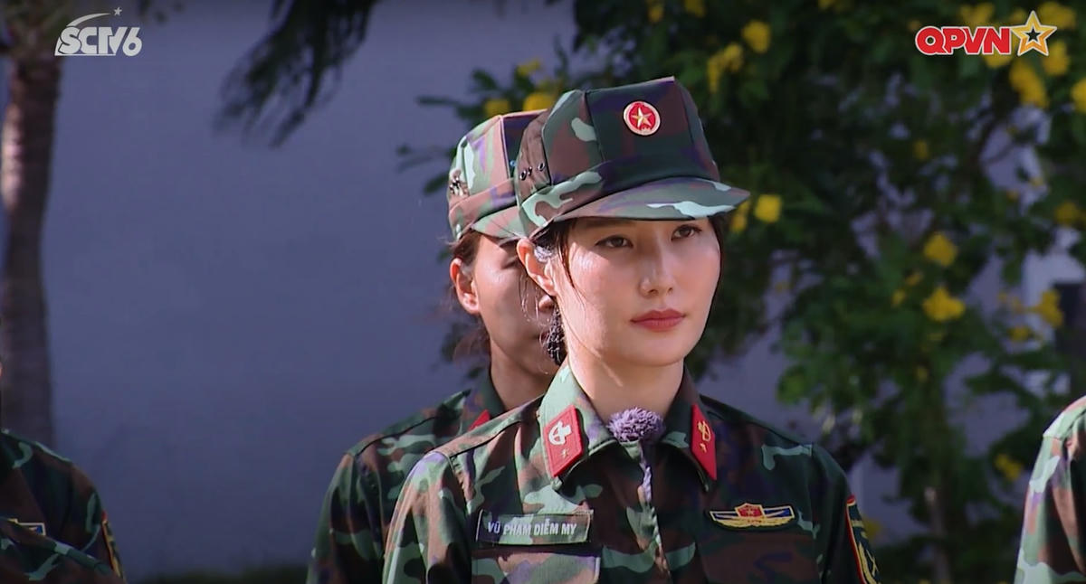 Diễm My hoang mang vì tính kỷ luật ở môi trường quân đội.