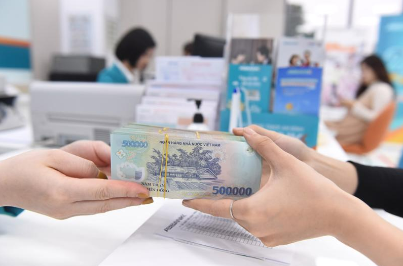 NHNN đề xuất cơ chế miễn trừ trách nhiệm cho cán bộ tham gia xử lý ngân hàng yếu kém. Ảnh minh họa