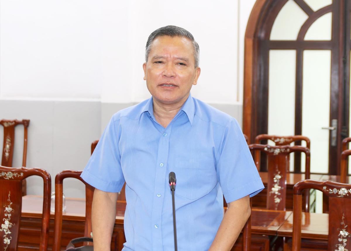 Các chuyên gia, nhà khoa học đóng góp ý kiến tại Hội thảo.