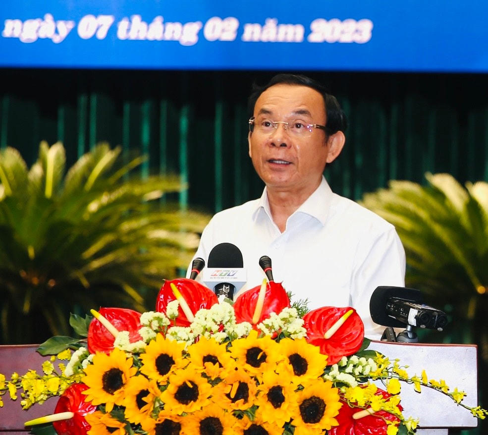 Bí thư Thành ủy TP HCM Nguyễn Văn Nên phát biểu ghi nhận ý kiến góp ý, kiến nghị của đại diện các cơ quan báo chí tại buổi gặp mặt. (Ảnh: Hồng Phúc). 