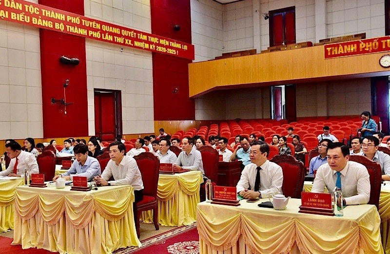 Các đại biểu tham dự Hội nghị công bố quyết định công tác nhân sự ngày 9/11.