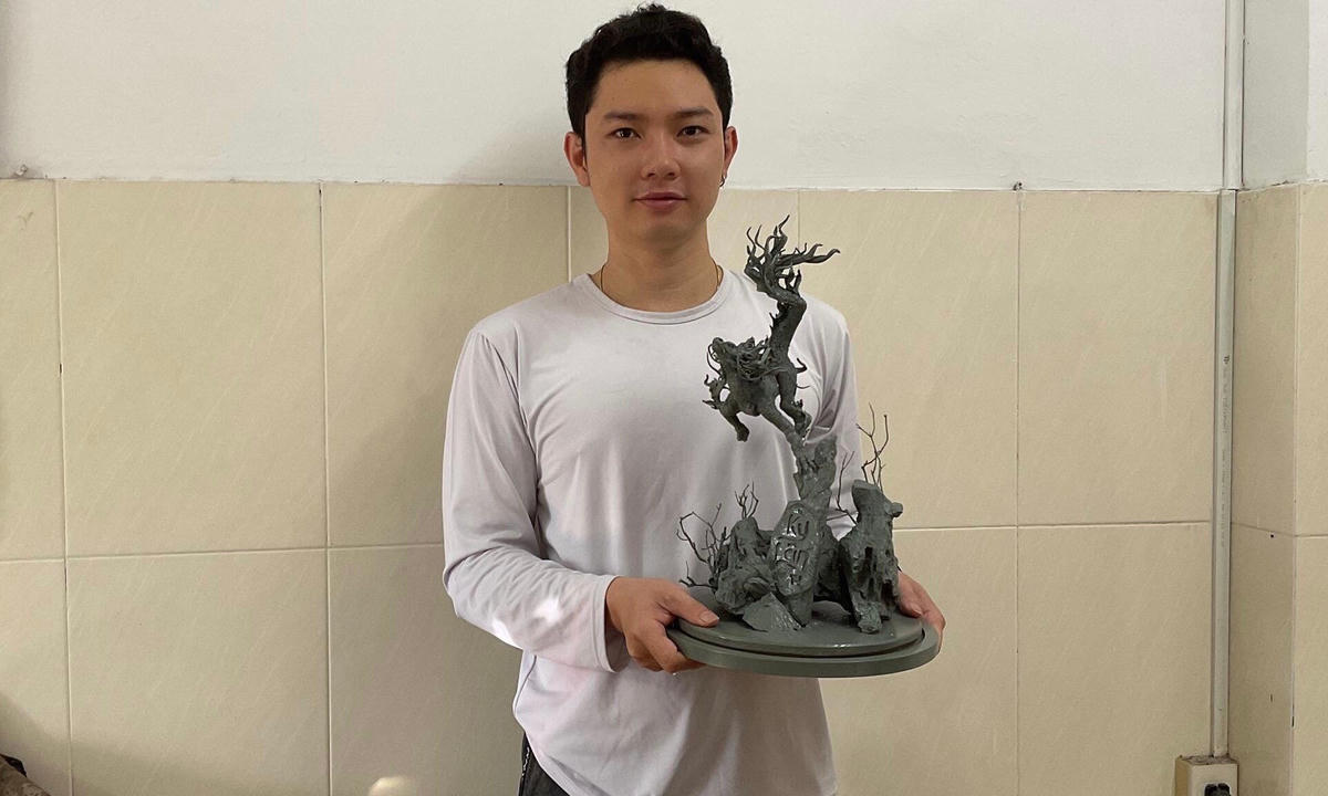 Hải Âu cũng mong rằng trong tương lai các bạn trẻ có chung niềm đam mê sẽ có cơ hội được tiếp cận với loại hình thiết kế sinh vật.