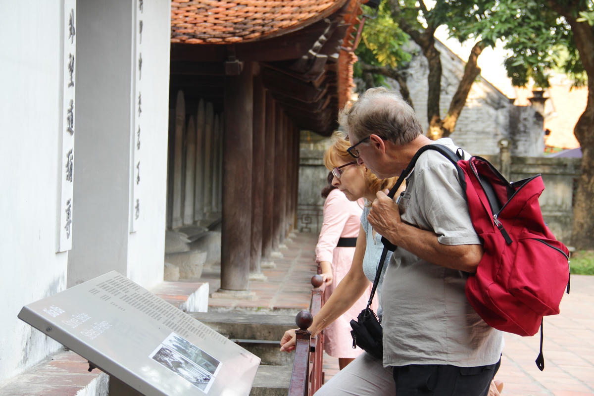 Những di tích là điểm đến thu hút du khách khi đến với Hà Nội.