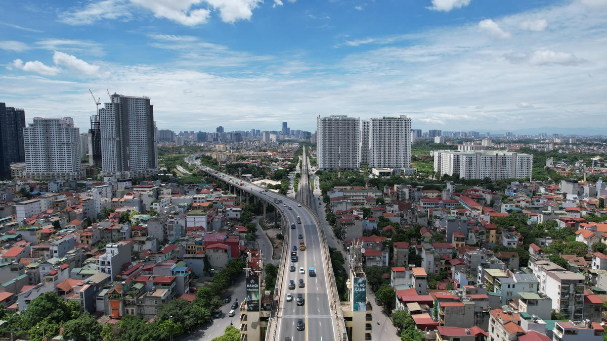 Hà Nội: Chiêm ngưỡng cầu Thăng Long bắc qua sông Hồng sau gần 40 năm hoạt động