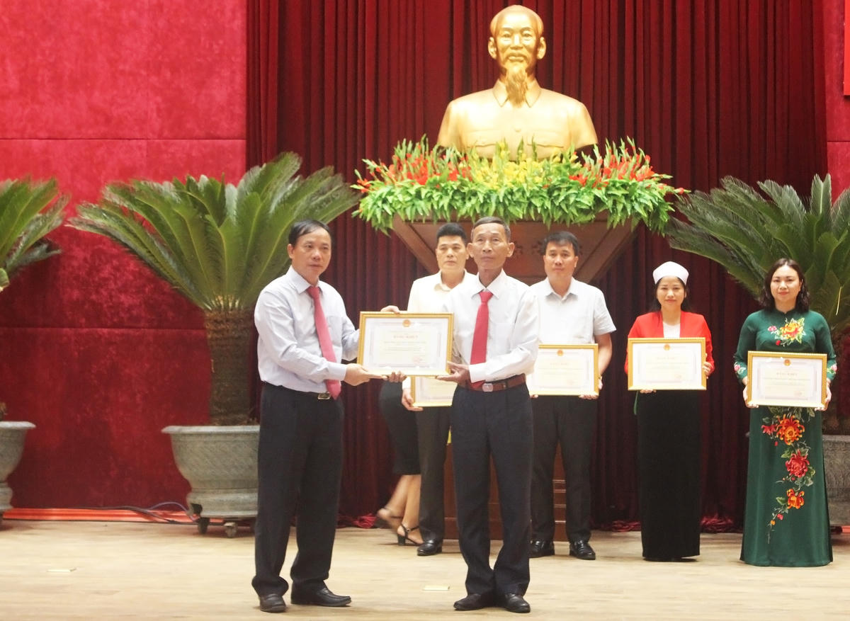 Tổng kết 20 năm tổ chức Ngày hội Đại đoàn kết toàn dân tộc tại tỉnh Hòa Bình