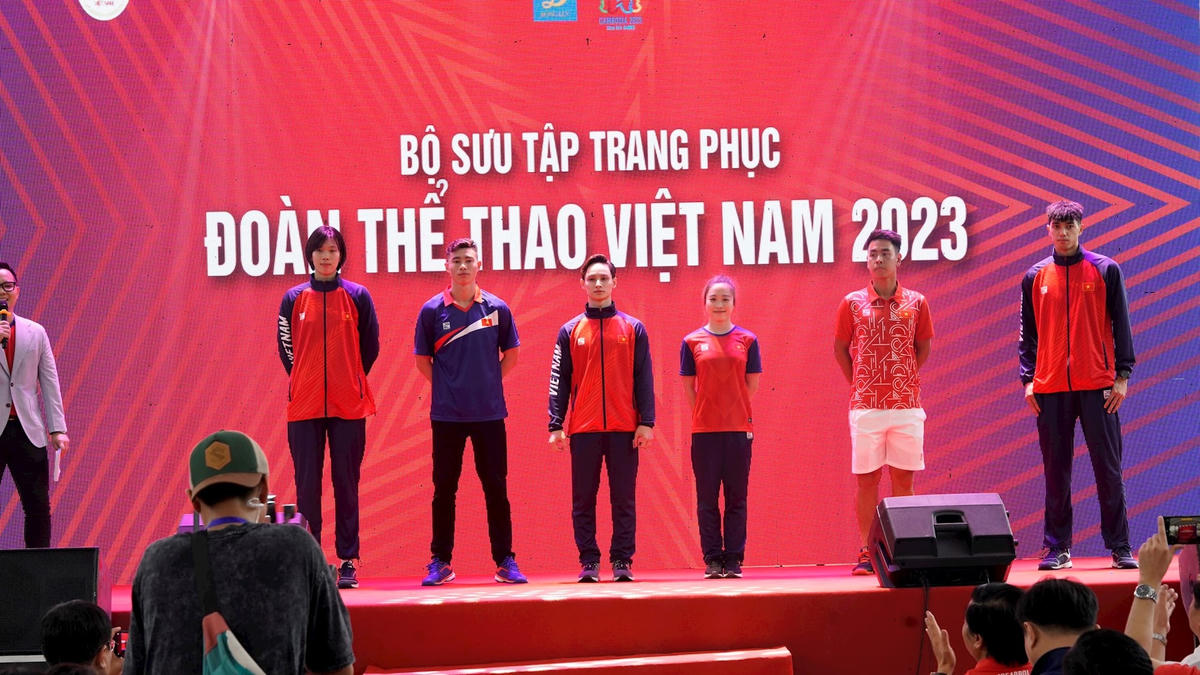 Trang phục chính thức của Đoàn thể thao Việt Nam tại SEA Games 32.