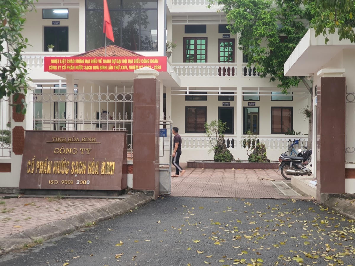 Trụ sở Công ty cổ phần nước sạch Hòa Bình (TP Hòa Bình).