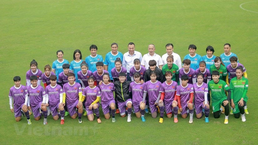Hình ảnh đội tuyển nữ Việt Nam tập trung trở lại sau SEA Games 31. (Ảnh: CTV/Vietnam+).