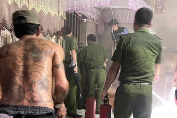 Lực lượng chức năng ngăn cản kịp thời hành vi dại dột của chị T.