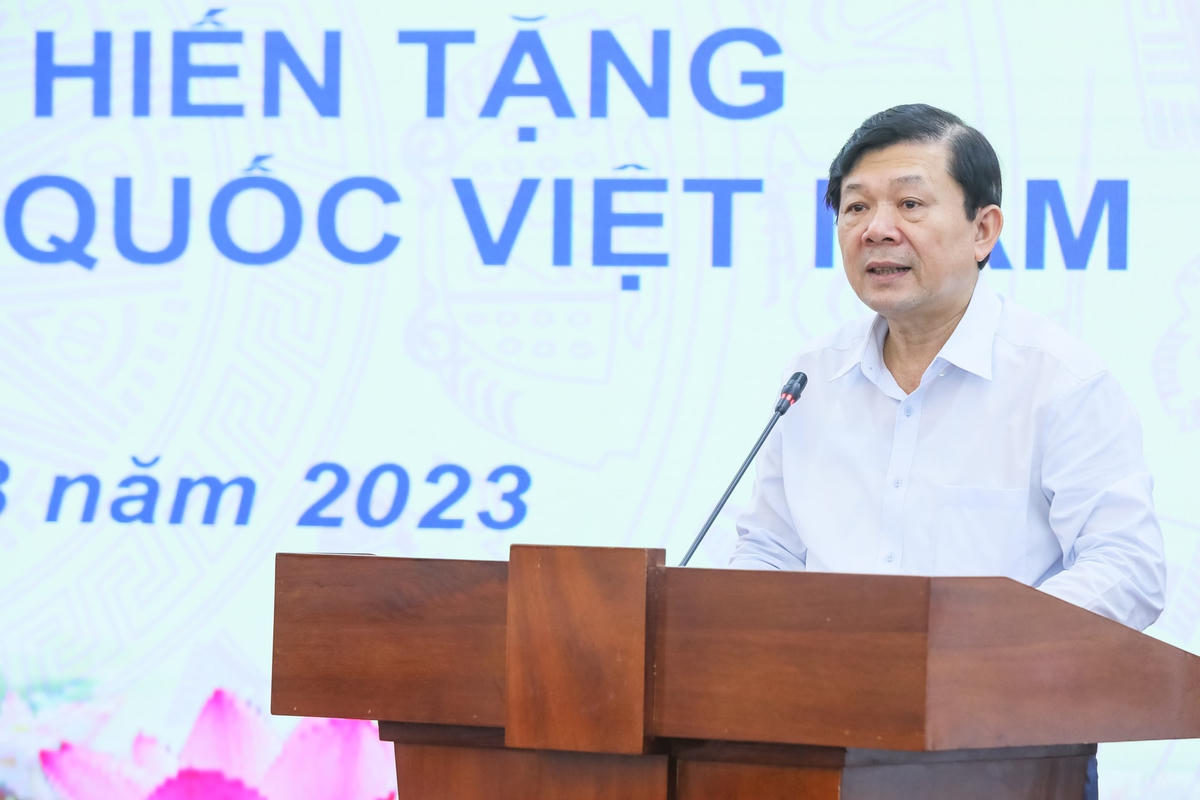 Phó Chủ tịch Nguyễn Hữu Dũng phát biểu tại Hội nghị.