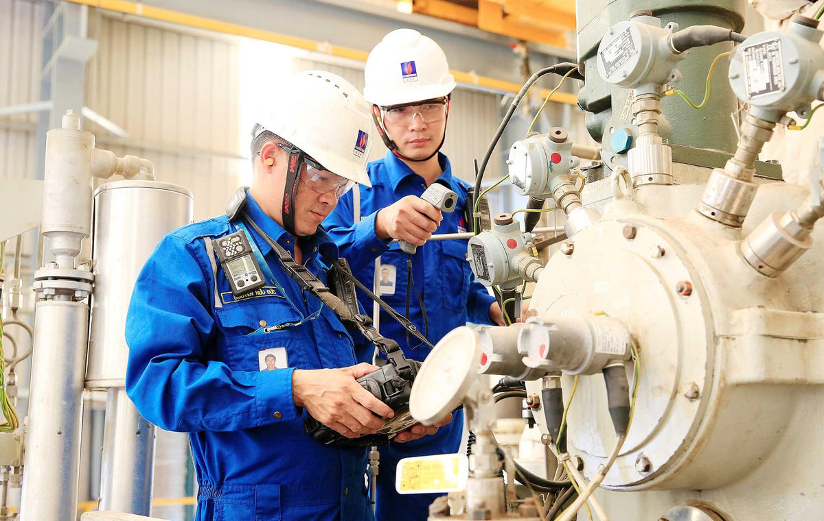 Phát triển, nâng cao chất lượng nguồn nhân lực chất lượng cao là một trong những yếu tố quyết định sự phát nhanh, bền vững. Ảnh: Vietnam+.