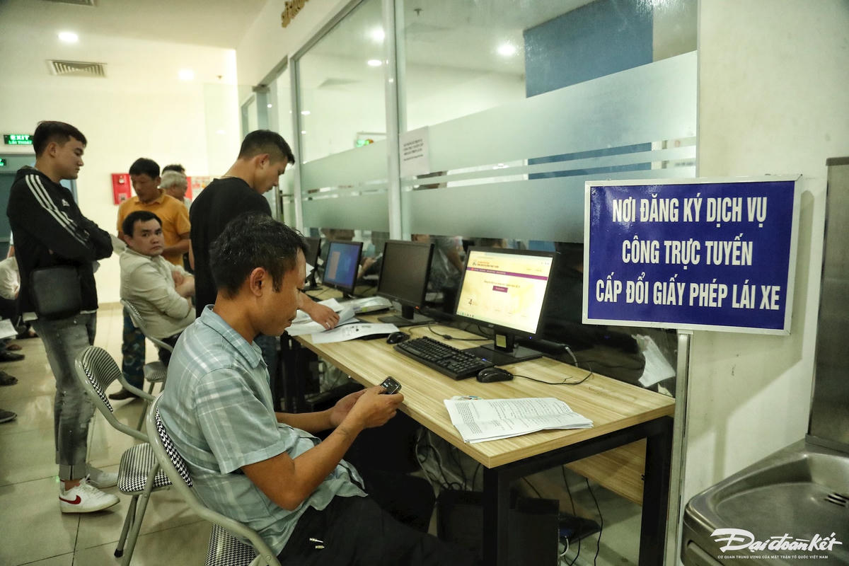 W_cap_doi_bang-le-khanh19.jpg