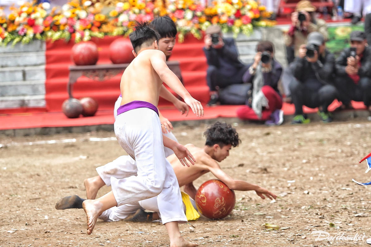 W_vat_cau-le-khanh13.jpg