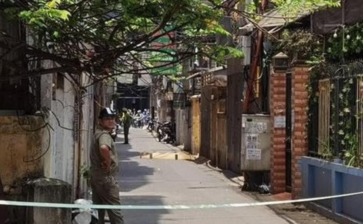 Một người đàn ông rơi từ tầng 6 xuống đất tử vong