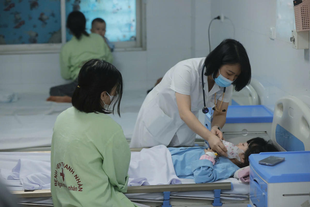 Số ca mắc sởi tại Bệnh viện Thanh Nhàn có chiều hướng gia tăng trong thời gian gần đây. Ảnh: BVCC.