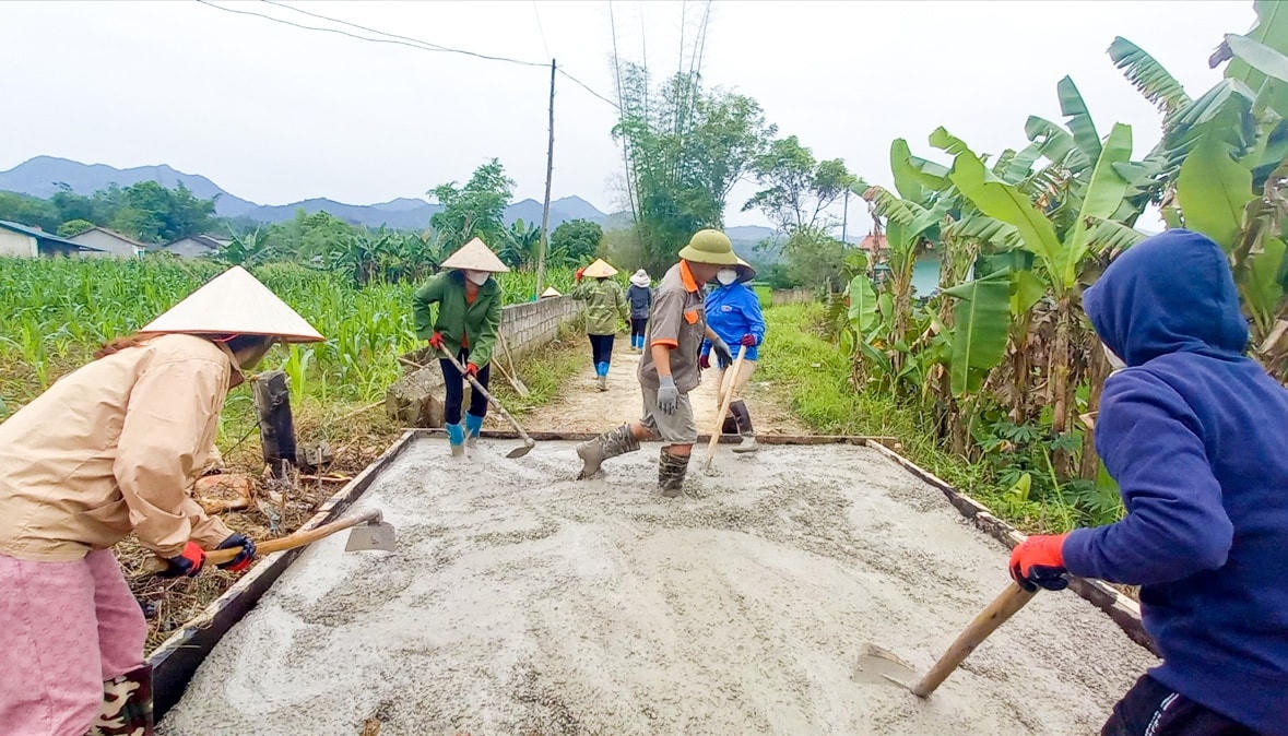 Đẩy mạnh xây dựng cơ sở hạ tầng từ nguồn vốn Chương trình MTQG 1719 trên địa bàn tỉnh Thanh Hóa. Ảnh: Thúy Hồng.