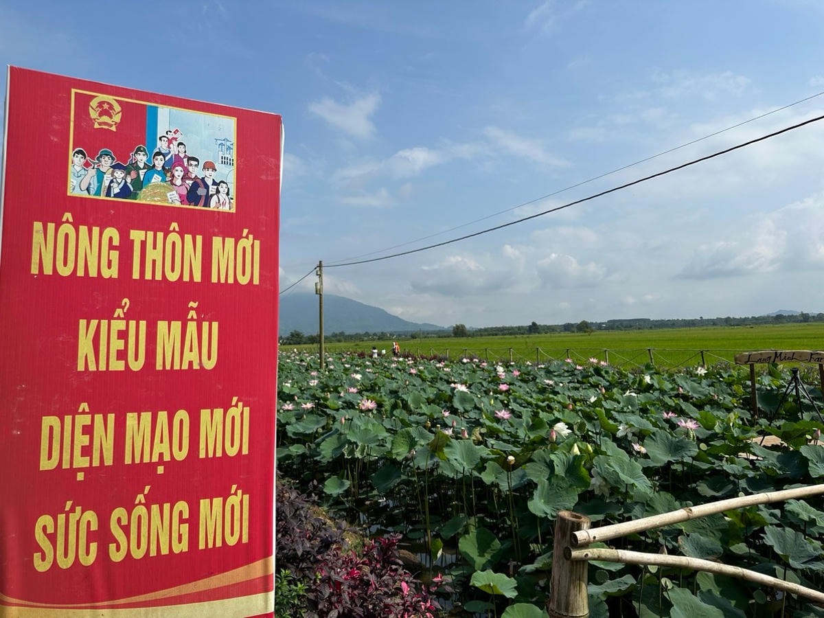 Lang Minh là xã nông thôn mới kiểu mẫu của huyện Xuân Lộc. Ảnh: Mạnh Thìn.