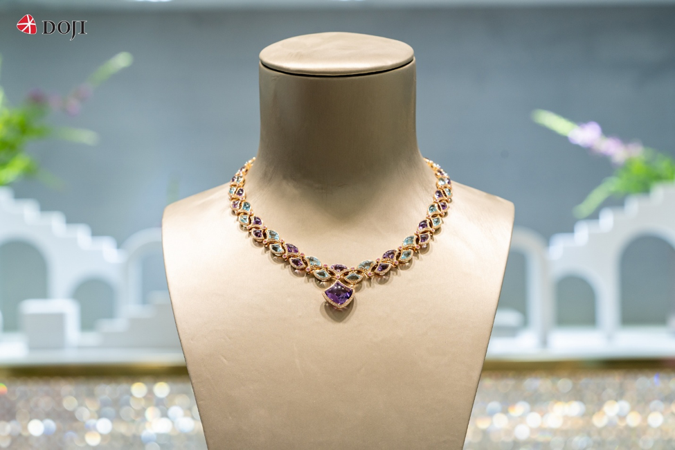 Quà tặng trang sức với thiết kế tinh xảo lên ngôi dịp 8/3