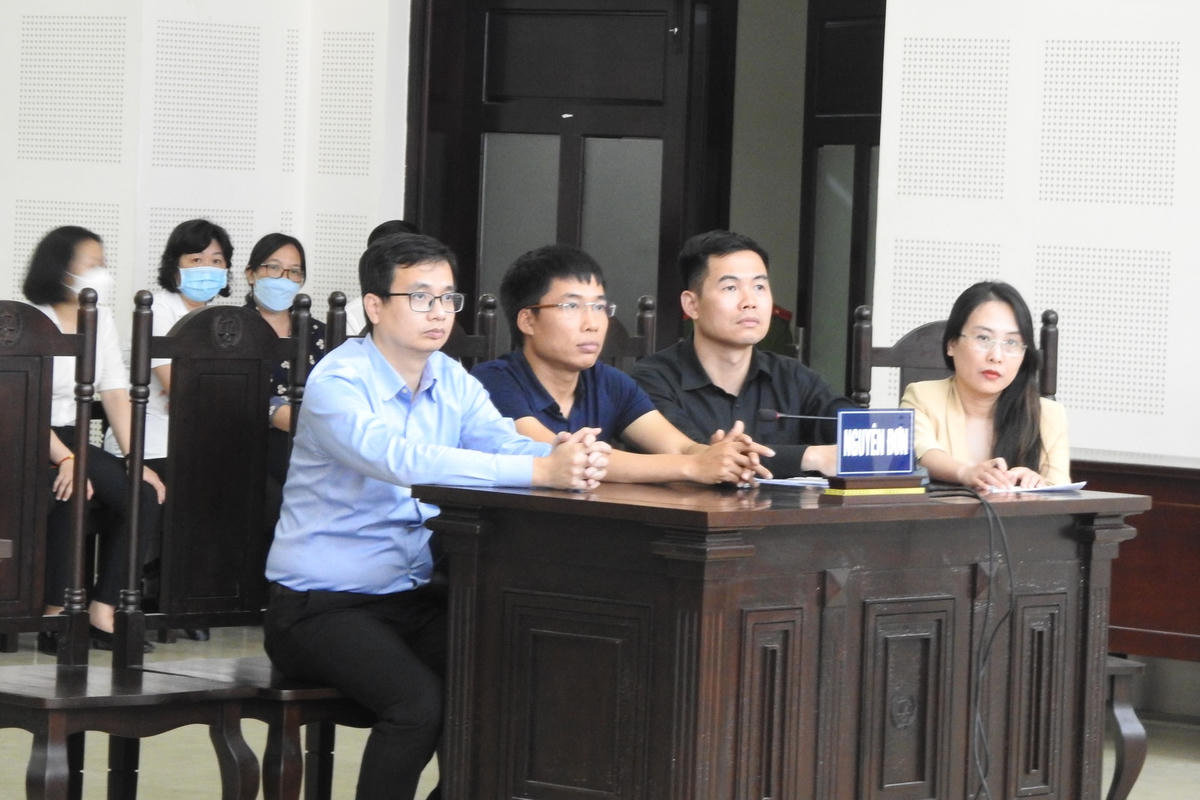 Đại diện Sudico tại tòa. Ảnh Thanh Tùng.