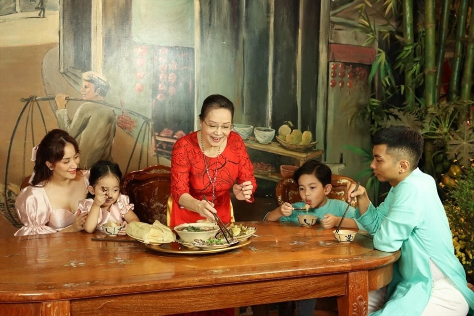 Bữa cơm gia đình.  