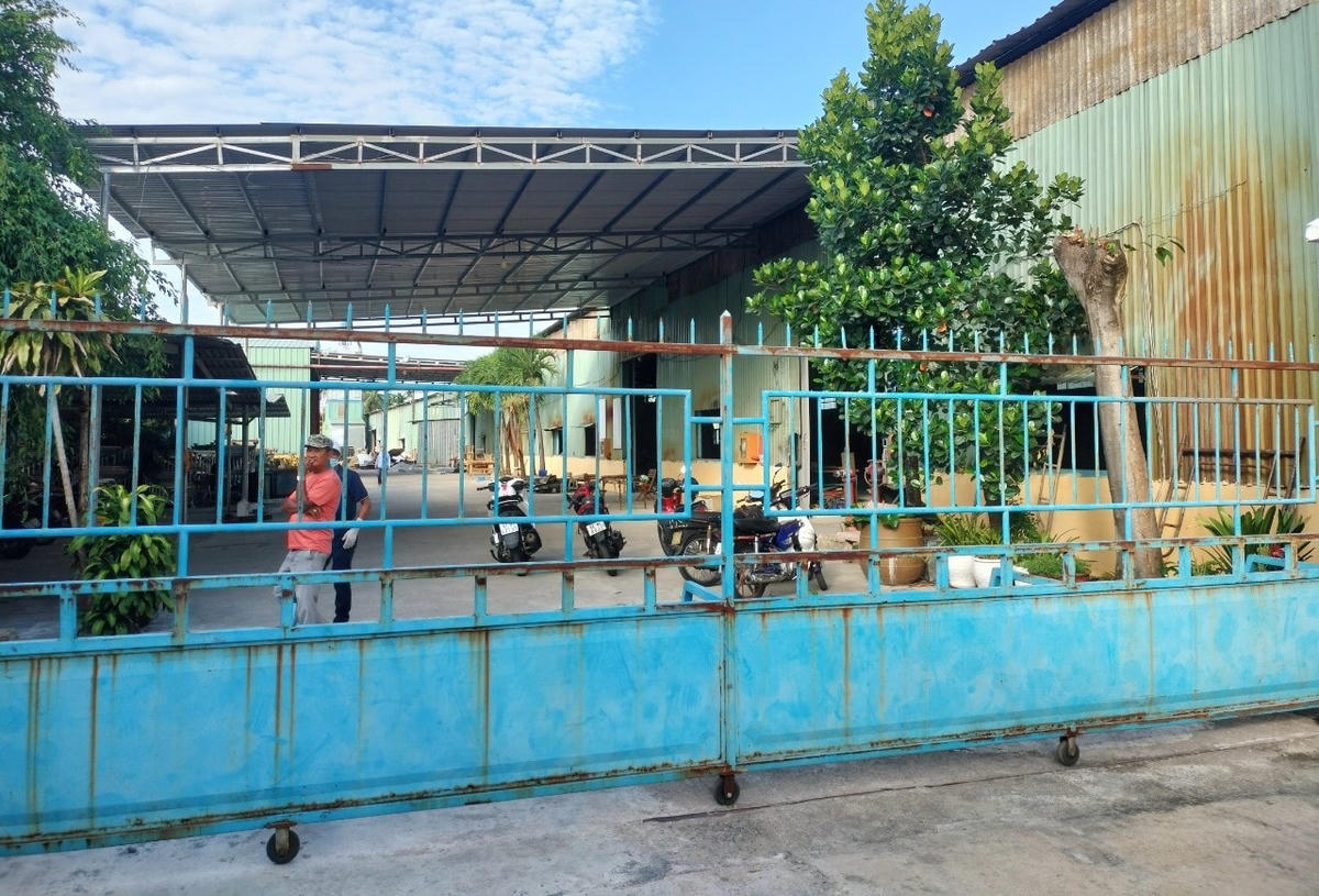 Nơi phát hiện người đàn ông tử vong trong tư thế treo cổ.